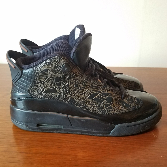 Jordan | Shoes | Jordan Two3 Black Gold 
